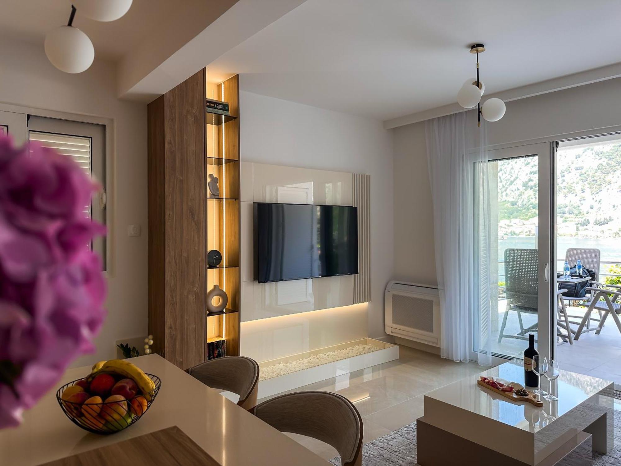 Chillout Apartment In Kotor Bay Extérieur photo