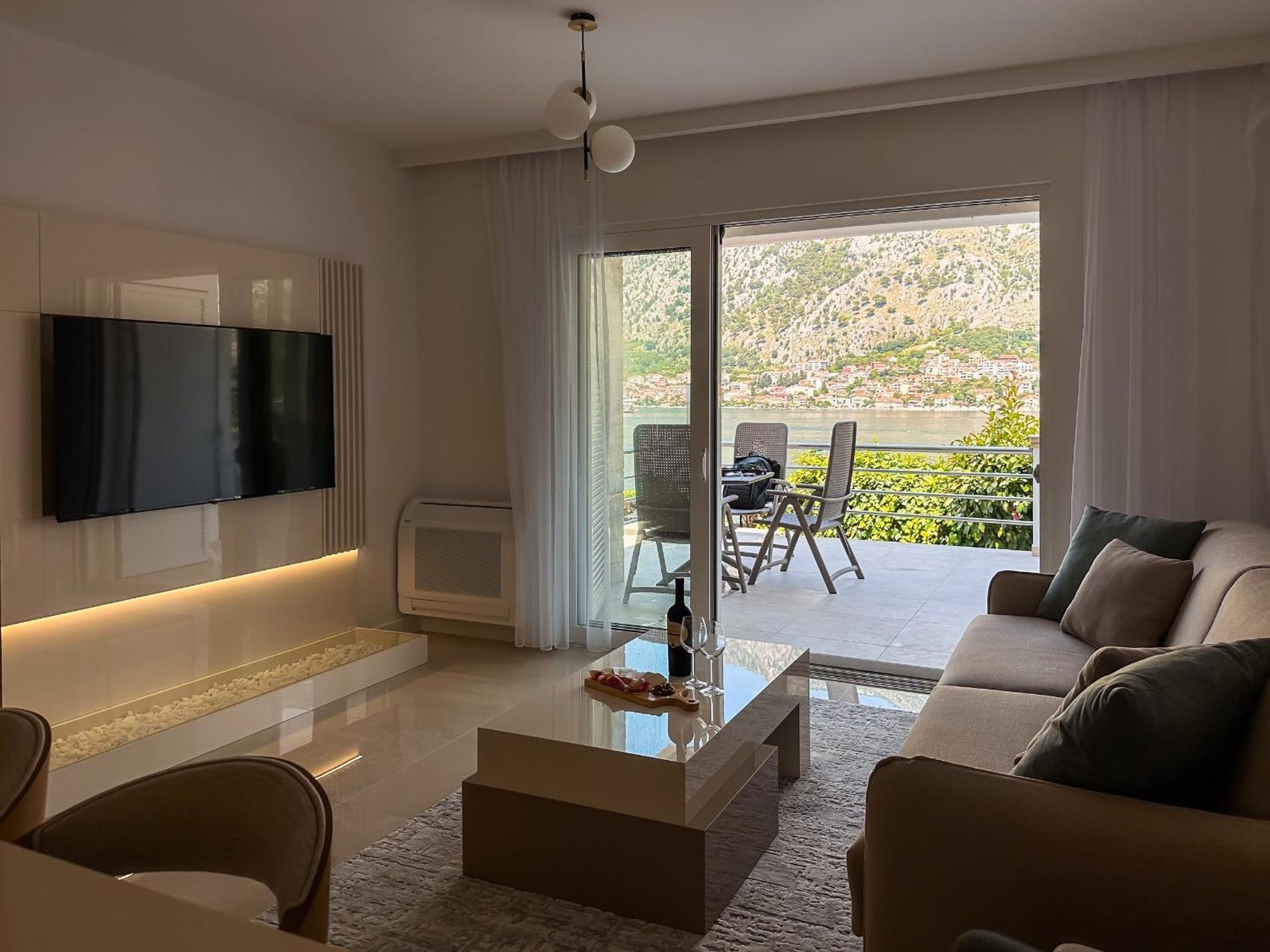 Chillout Apartment In Kotor Bay Extérieur photo